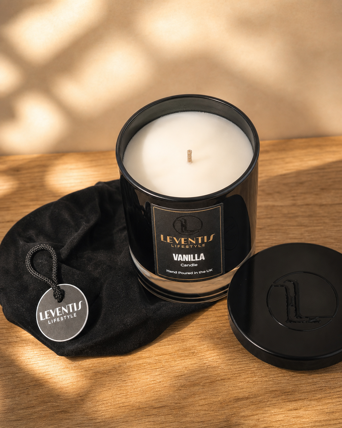 Leventis Signature Candle - Vanilla Reserve